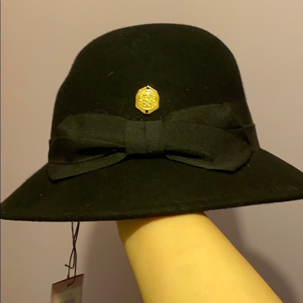 Vince Camuto Hat